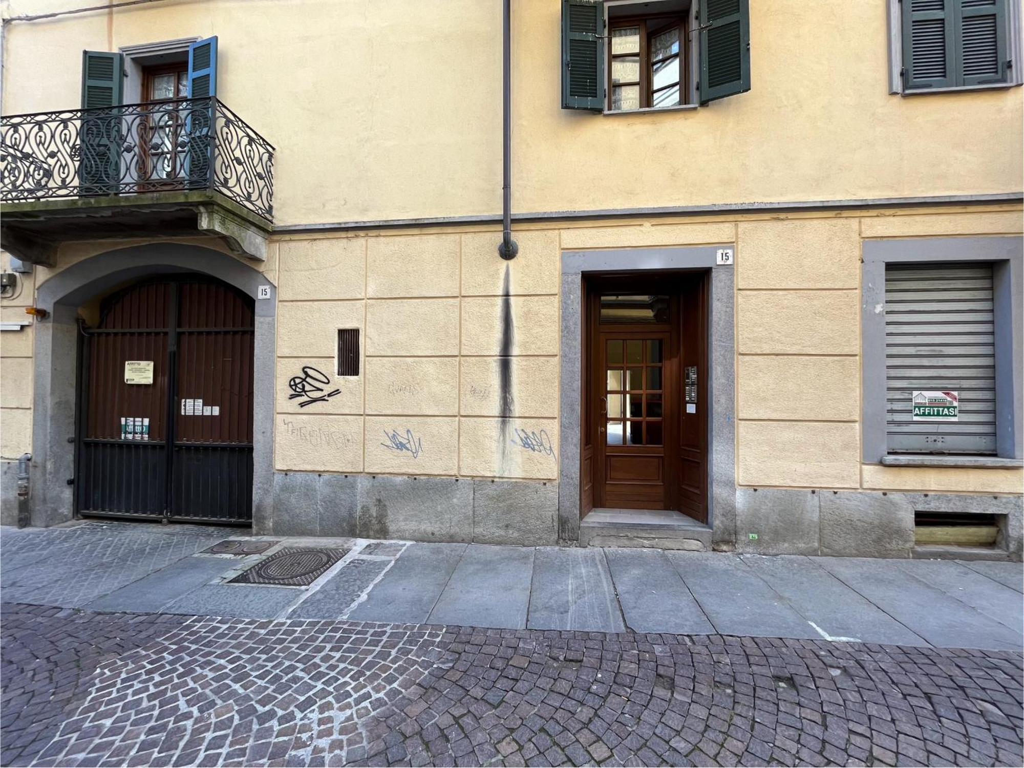 L'Appartamento Di Ringhiera Biella Eksteriør billede